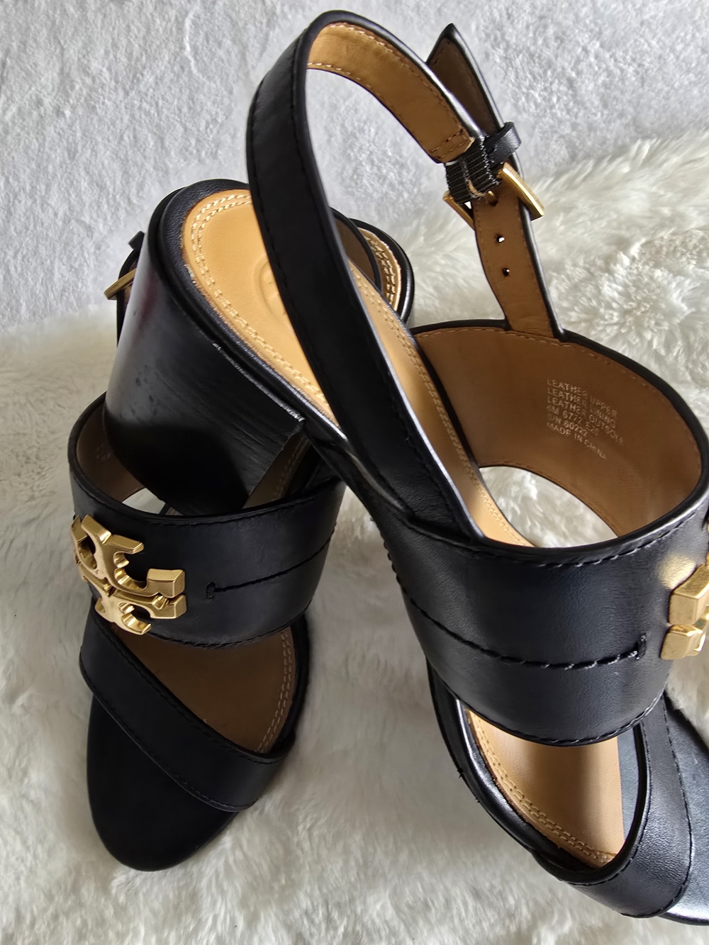 Tory Burch Black Leather Sandals with Gold Logo - Picture 2 of 5